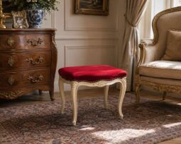 Starožitná taburetka v štýle Louis XV 